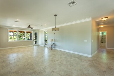 601 W Pine Ave, Eastpoint, FL 32328 - photo 6