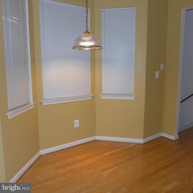 5006 Hollington Dr, Owings Mills, MD 21117 - photo 5