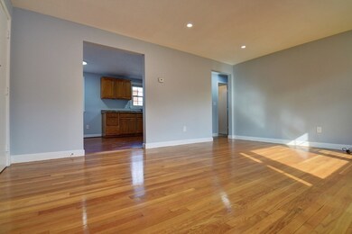 30 Trull St unit 3, Boston, MA 02125 - photo 4