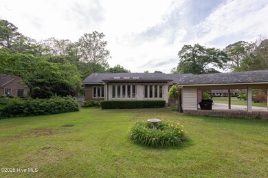3652_Hillcrest-21