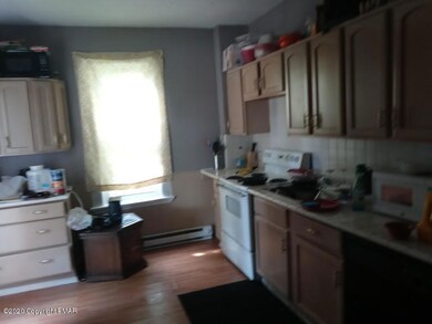 73 Hallet St, East Stroudsburg, PA 18301 - photo 4