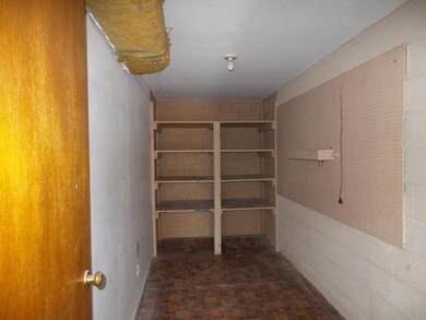 2323 Savannah Ave, El Paso, TX 79930 - photo 7