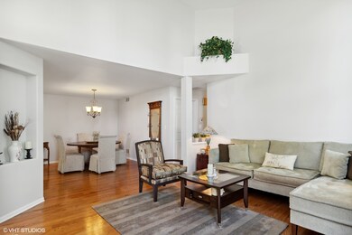 292 Manor Dr unit 6A, Buffalo Grove, IL 60089 - photo 5