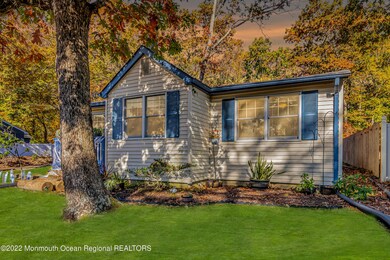 415 Shady Ln, Howell, NJ 07731 - photo 2