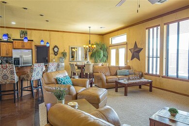 5920 Rolling Ridge Dr, Tuttle, OK 73089 - photo 6