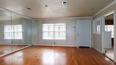 3915 Alice St, Houston, TX 77021 - photo 7