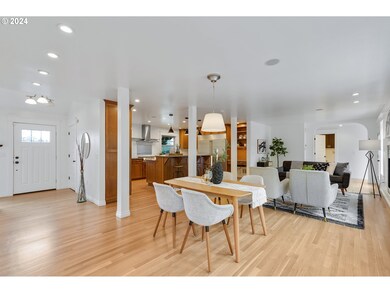 Living Room/Dining Room