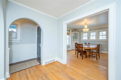 1211 44th St, Des Moines, IA 50311 - photo 6