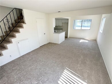 2713 Calle Del Comercio unit C, San Clemente, CA 92672 - photo 2