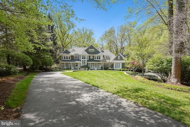 9907 River View Ct, Potomac, MD 20854 - photo 3