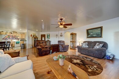2720 E 4th Ave-13