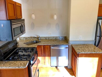 90 Inman St unit 2, Cambridge, MA 02139 - photo 2