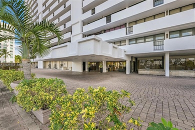 The Corinthian unit 15H, Fort Lauderdale, FL 33304 - photo 4