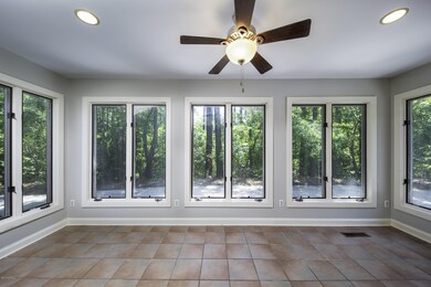 Bright Carolina Room