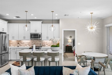 2319 Sawyers Hill Rd unit 708, Naples, FL 34120 - photo 5