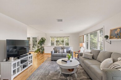 1701 NE Beverly Dr, Grants Pass, OR 97526 - photo 5