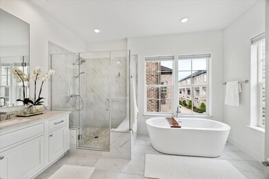 6122 Cottage Grove Lake Dr, Houston, TX 77007 - photo 4