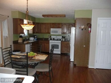 8030 Georgia Ct, Severn, MD 21144 - photo 5