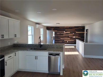 2006 Washington Ave unit 6, Northampton, PA 18067 - photo 4