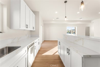 904 S Hert St, Colton, CA 92324 - photo 4