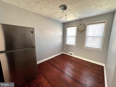 1008 Tunbridge Rd, Baltimore, MD 21212 - photo 4