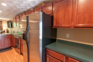 450 Providence St unit 24, West Warwick, RI 02893 - photo 7