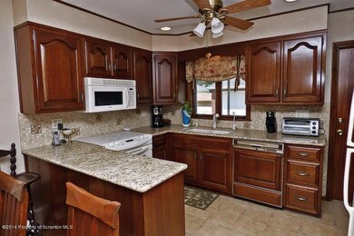 1107 Frieda St, Scranton, PA 18519 - photo 3