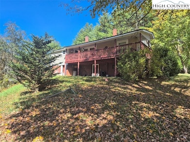 720 Mash Rd, West Jefferson, NC 28694 - photo 3