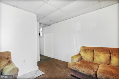 392 E Queen St, Chambersburg, PA 17201 - photo 3