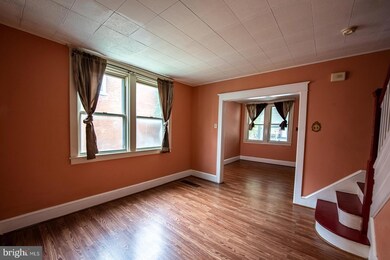 540 Ruby St, Lancaster, PA 17603 - photo 3