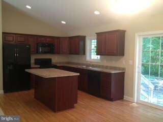 646 Del Rhodes Ave, Queenstown, MD 21658 - photo 2