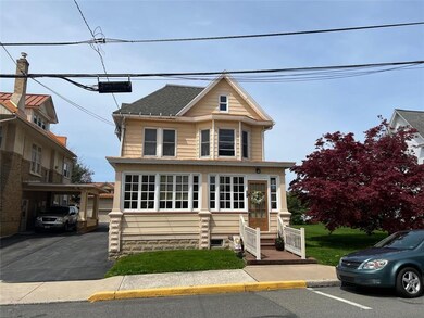 178 S 4th St unit 1, Lehighton, PA 18235 - photo 2