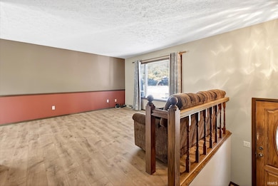 600 Forest Dr, Bloomfield, IN 47424 - photo 4