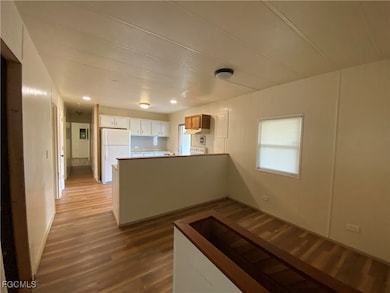 2331 Gish Ln, North Fort Myers, FL 33917 - photo 5