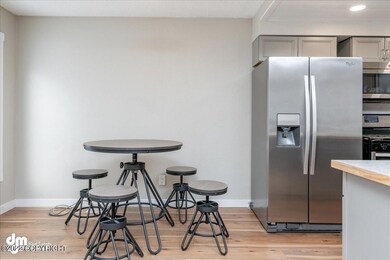 07-Dining_MAX4679