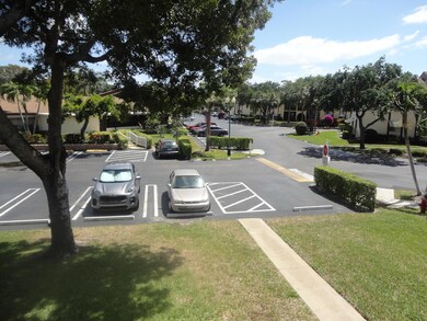 108 Lake Pine Cir unit A-2, Greenacres, FL 33463 - photo 5