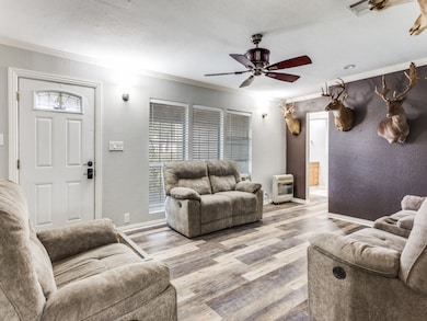 2748 Timberline Dr, Fort Worth, TX 76119 - photo 6