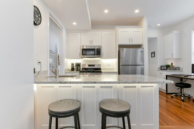 76-78 N Margin St unit 6, Boston, MA 02113 - photo 2