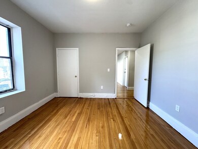 8 Langmaid Ave unit 4, Somerville, MA 02145 - photo 2