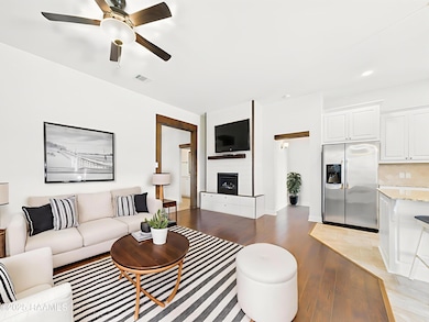 204 Whispering Meadows Rd, Broussard, LA 70518 - photo 6