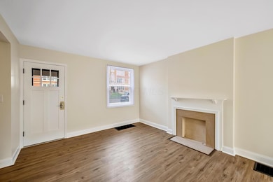 109-117 E Arcadia Ave, Columbus, OH 43202 - photo 3