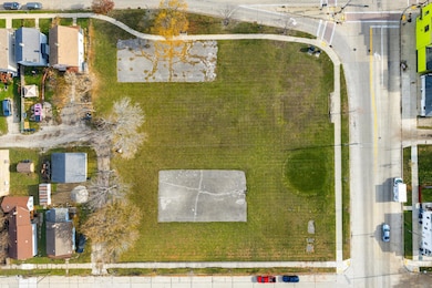 1206 De Koven Ave, Racine, WI 53403 - photo 2