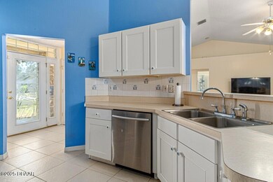24 Rosepetal Ln (13 of 52) R