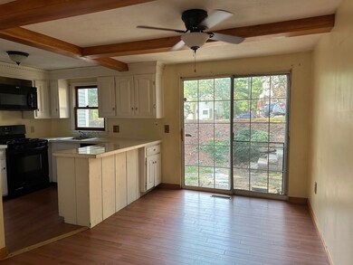 40 Cannongate III unit 3, Nashua, NH 03063 - photo 3