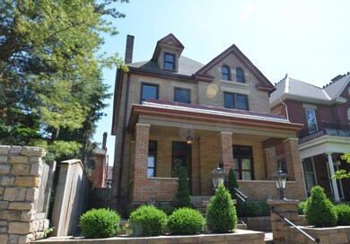 471 W. 4th Exterior