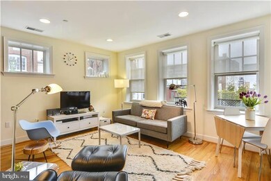 2125 S St NW unit 4, Washington, DC 20008 - photo 2