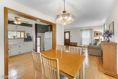 704 Gardner Rd, Westchester, IL 60154 - photo 7