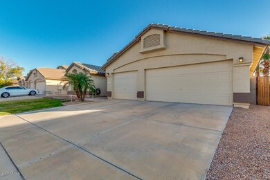 3 car garage