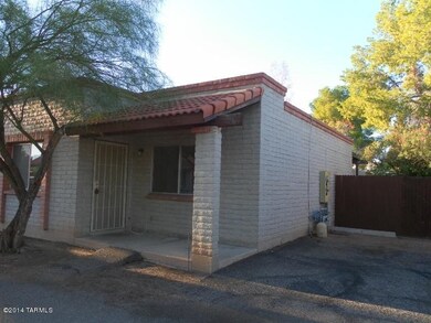3699 N Mountain Ave unit 2, Tucson, AZ 85719 - photo 2