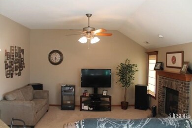 7925 Maysfield Hill, Fort Wayne, IN 46835 - photo 5